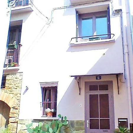 Le Cosy Holiday home Elne